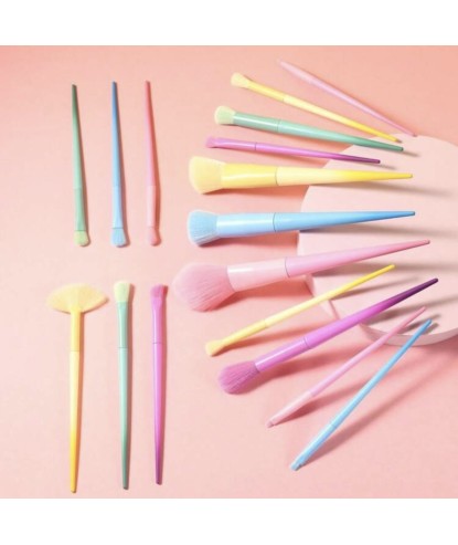 Pinceaux Make Up Arc en Ciel (17pièces) par AYA PARIS