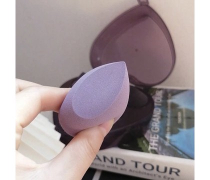Boîte Beauty Blender Coeur Violet (6pièces) par AYA PARIS 2