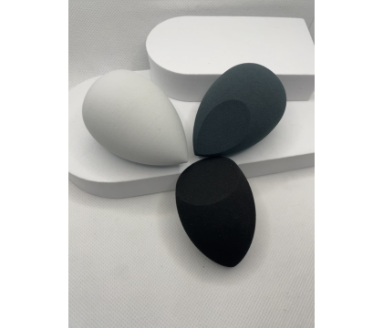 Boîte Beauty Blender Noir (3 pièces) par AYA PARIS