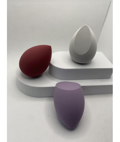Boîte Beauty Blender Violet (3 pièces) par AYA PARIS