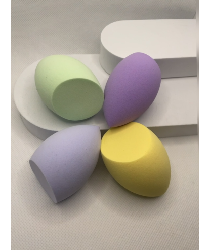 Boîte Beauty Blender Pastel *3 (4 pièces) par AYA PARIS