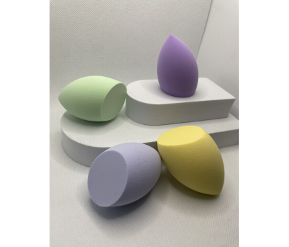 Boîte Beauty Blender Pastel *3 (4 pièces) par AYA PARIS