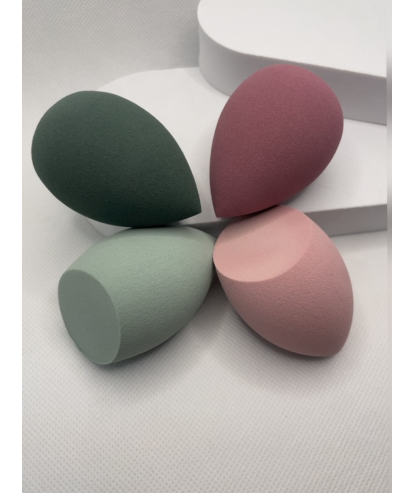 Boîte Beauty Blender Vert et Rose (4 pièces) par AYA PARIS