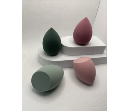 Boîte Beauty Blender Vert et Rose (4 pièces) par AYA PARIS
