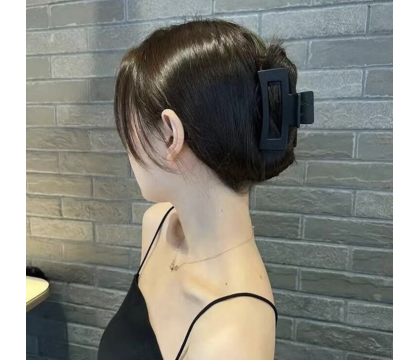 Pinces à Cheveux Multicolores (8 pièces) par AYA PARIS