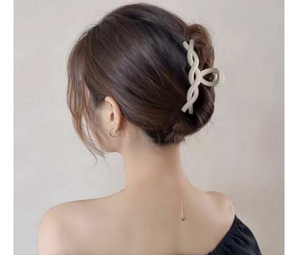 Pinces à Cheveux Beige (8 pièces) par AYA PARIS 3